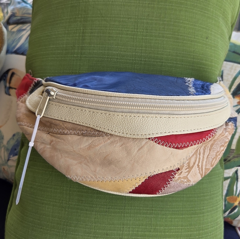 Bagmakers Fanny Pack Bag Colorblock Patchwork Leather Suede 2-in-1 Bag Pockets